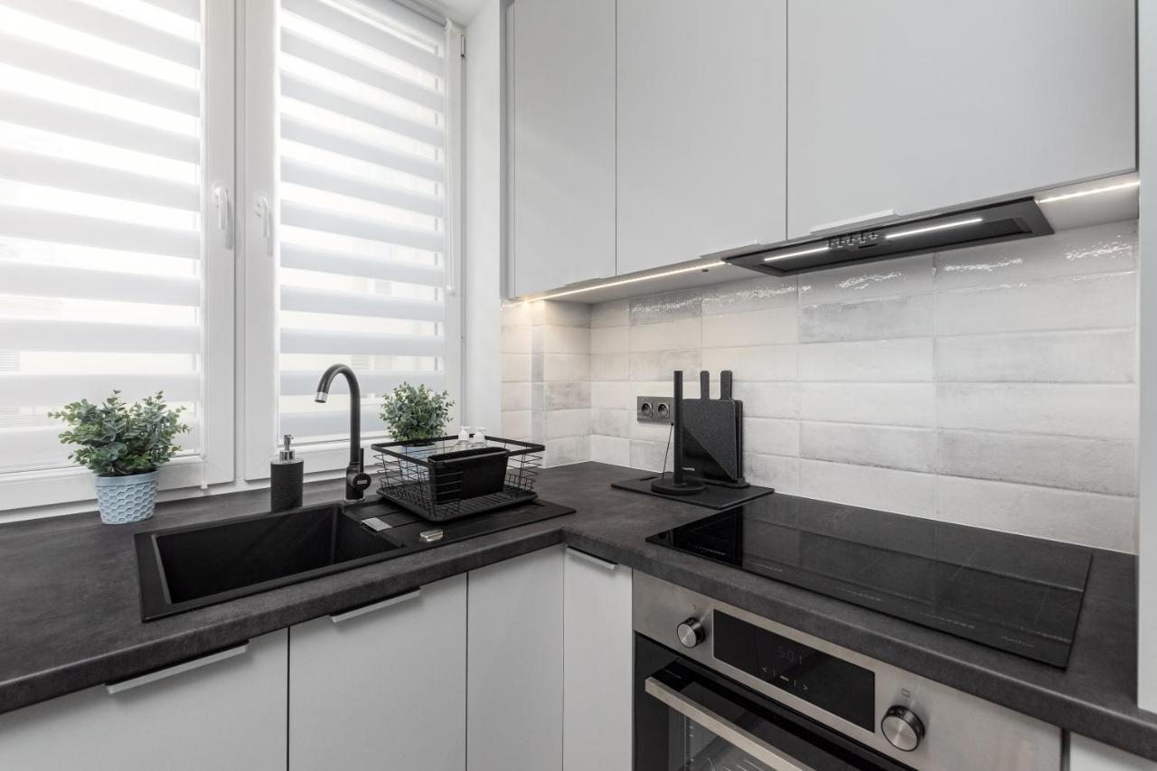 Apartment Lewicka 8 By Homeprime Warschau